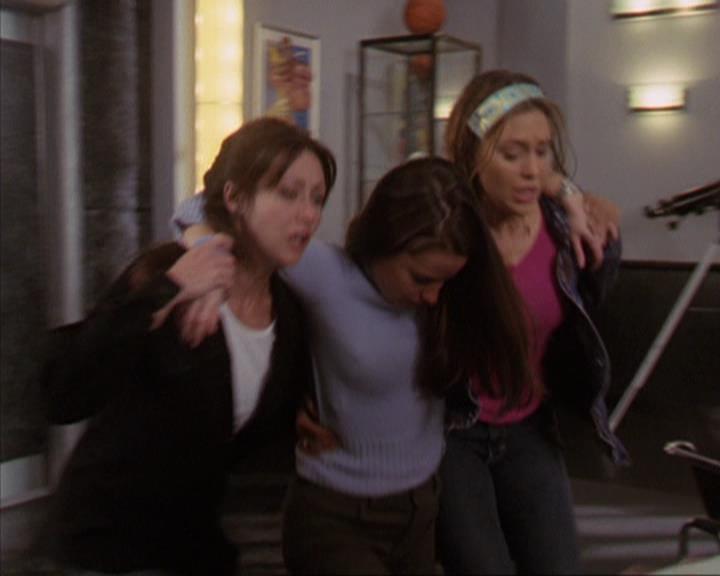 Charmed-Online-dot-312WrestlingWithDemons1943.jpg