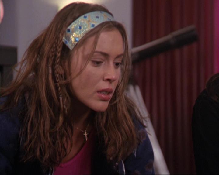 Charmed-Online-dot-312WrestlingWithDemons1978.jpg Charmed-Online-dot-312WrestlingWithDemons1978.jpg