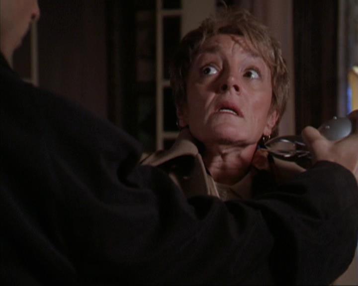 Charmed-Online-dot-312WrestlingWithDemons2171.jpg Charmed-Online-dot-312WrestlingWithDemons2171.jpg