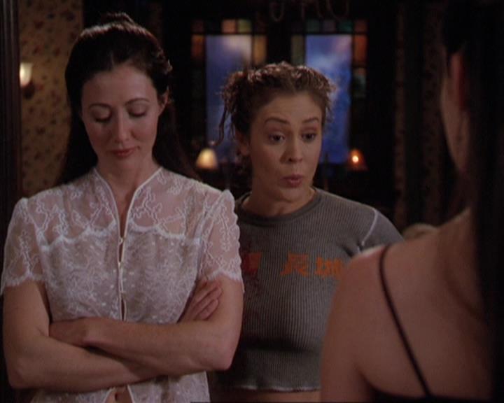 Charmed-Online-dot-312WrestlingWithDemons2269.jpg Charmed-Online-dot-312WrestlingWithDemons2269.jpg