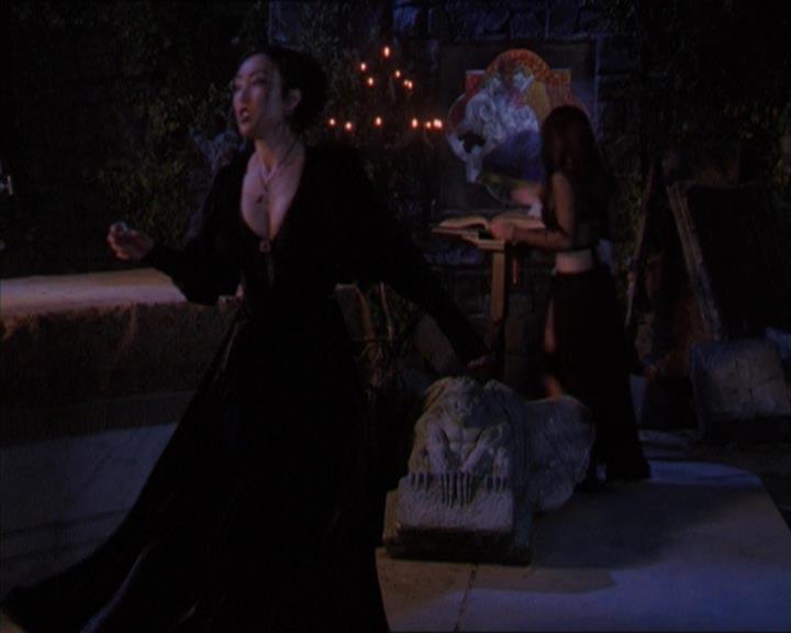 Charmed-Online-dot-313BrideAndGloom2109.jpg