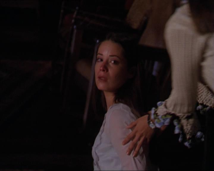Charmed-Online-dot-313BrideAndGloom2165.jpg
