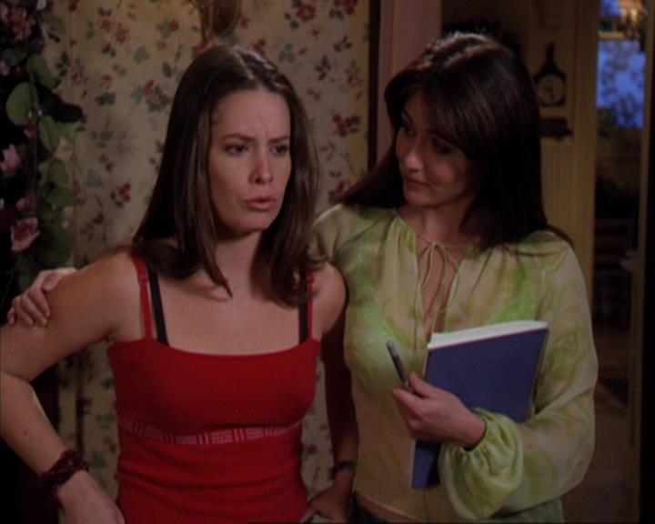 Charmed-Online-dot-315JustHarried0090.jpg