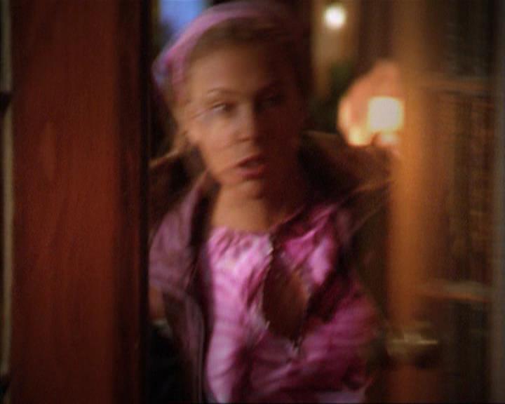 Charmed-Online-dot-315JustHarried0304.jpg