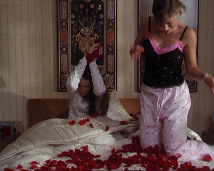 Charmed-Online-dot-315JustHarried0369.jpg