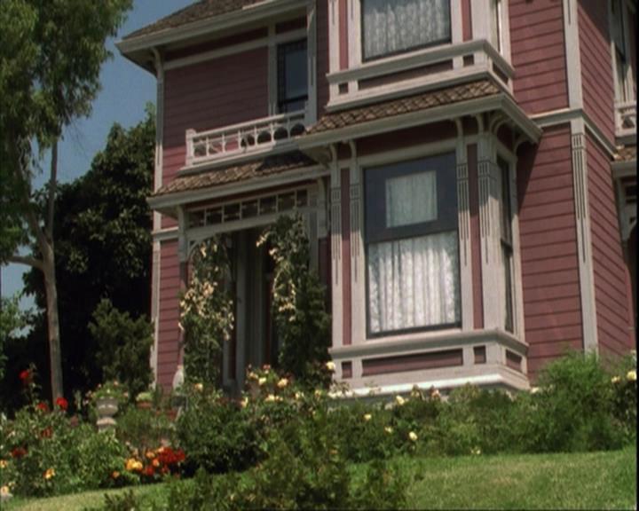 Charmed-Online-dot-315JustHarried0466.jpg