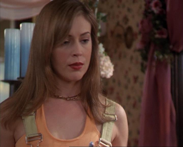 Charmed-Online-dot-315JustHarried0674.jpg