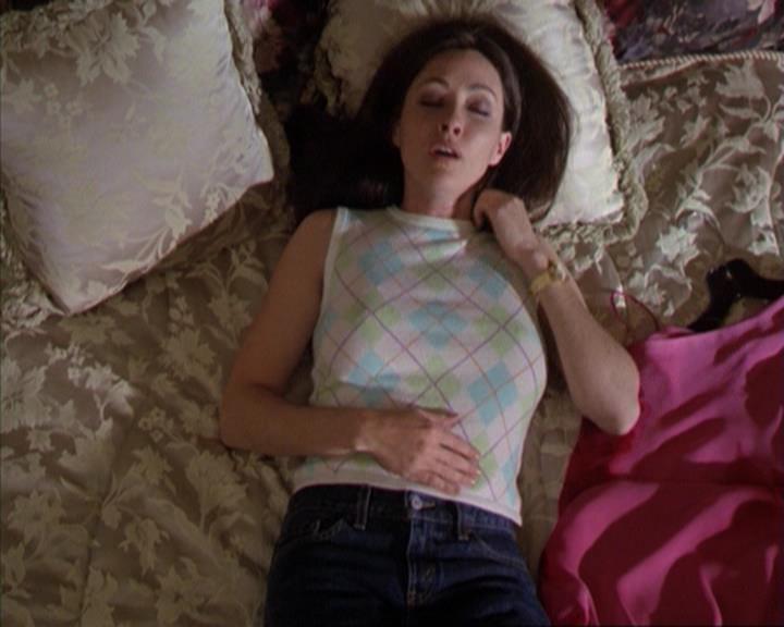 Charmed-Online-dot-315JustHarried0684.jpg