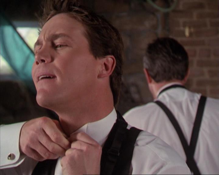 Charmed-Online-dot-315JustHarried0957.jpg