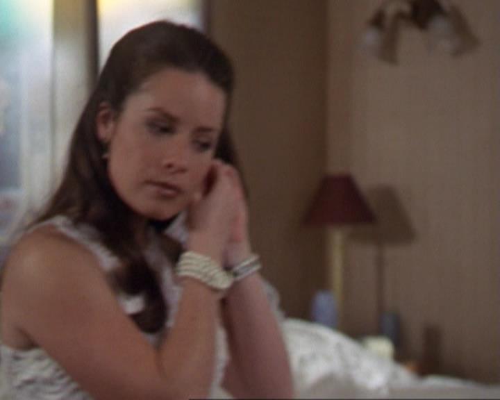 Charmed-Online-dot-315JustHarried1033.jpg