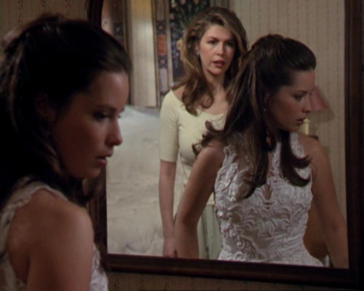 Charmed-Online-dot-315JustHarried1045.jpg