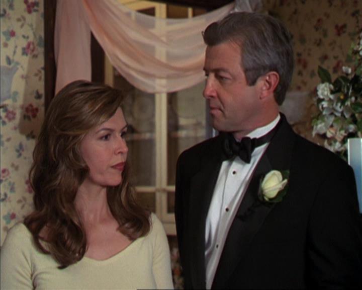 Charmed-Online-dot-315JustHarried1270.jpg