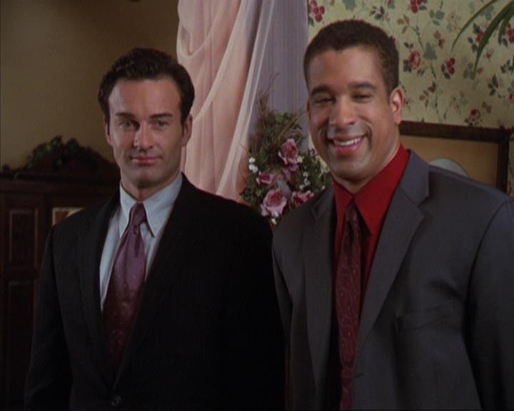Charmed-Online-dot-315JustHarried1301.jpg