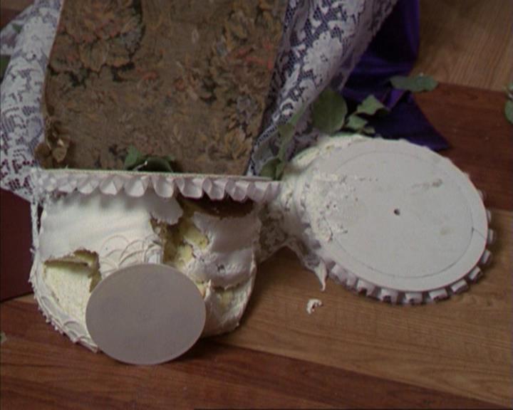 Charmed-Online-dot-315JustHarried1359.jpg