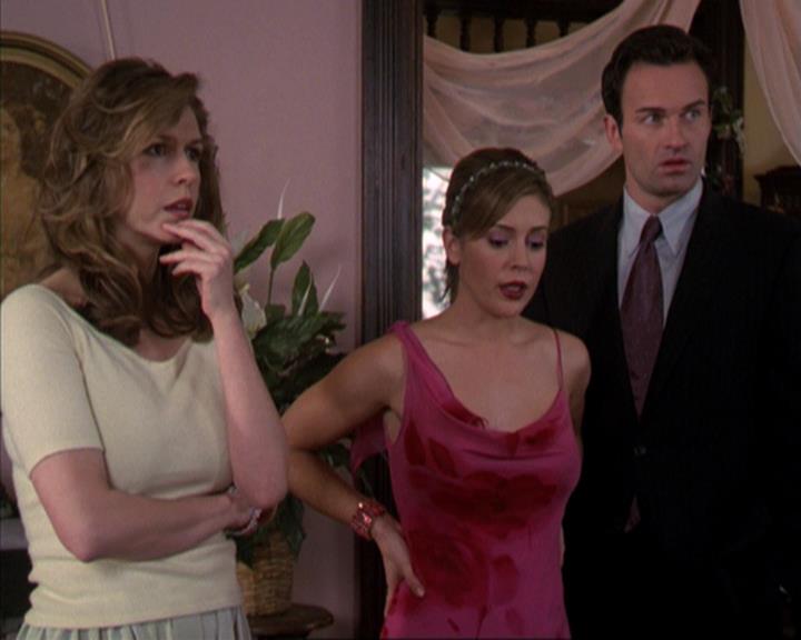 Charmed-Online-dot-315JustHarried1460.jpg