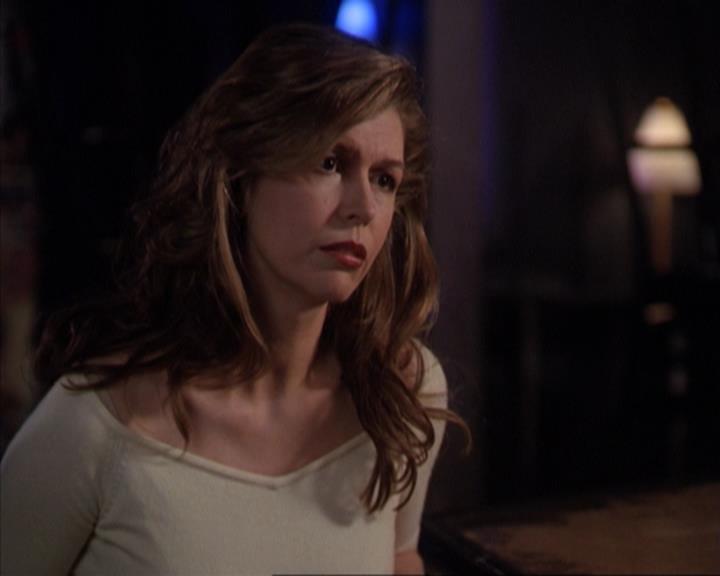 Charmed-Online-dot-315JustHarried1610.jpg Charmed-Online-dot-315JustHarried1610.jpg