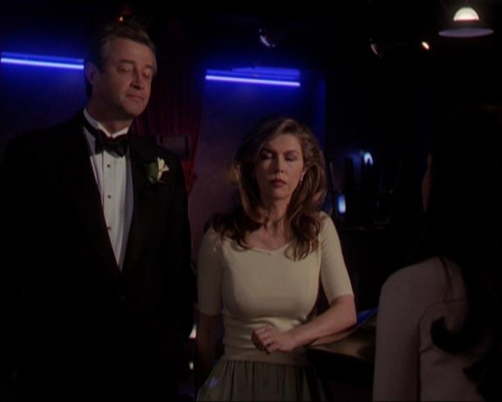 Charmed-Online-dot-315JustHarried1665.jpg