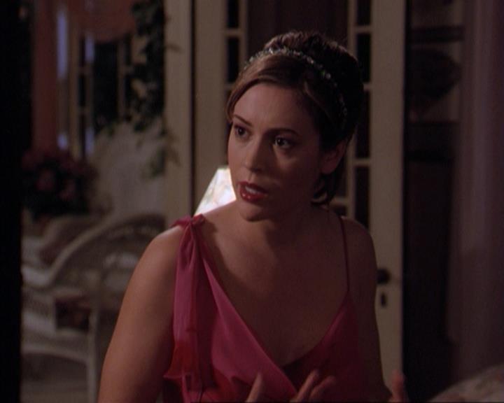 Charmed-Online-dot-315JustHarried1888.jpg Charmed-Online-dot-315JustHarried1888.jpg