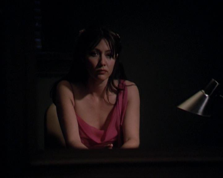 Charmed-Online-dot-315JustHarried1997.jpg Charmed-Online-dot-315JustHarried1997.jpg