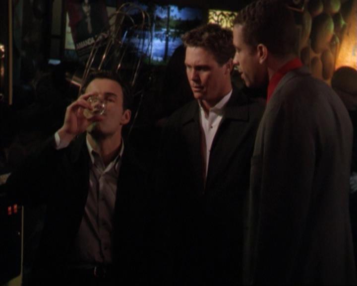 Charmed-Online-dot-315JustHarried2014.jpg