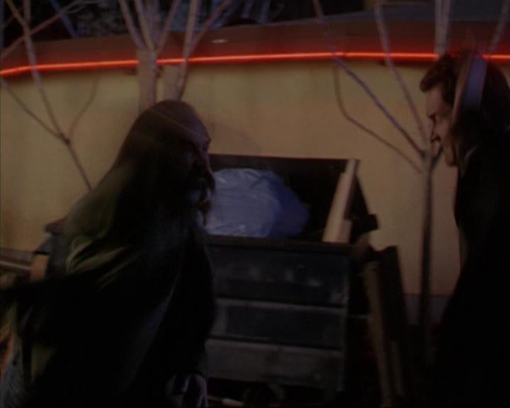 Charmed-Online-dot-315JustHarried2076.jpg