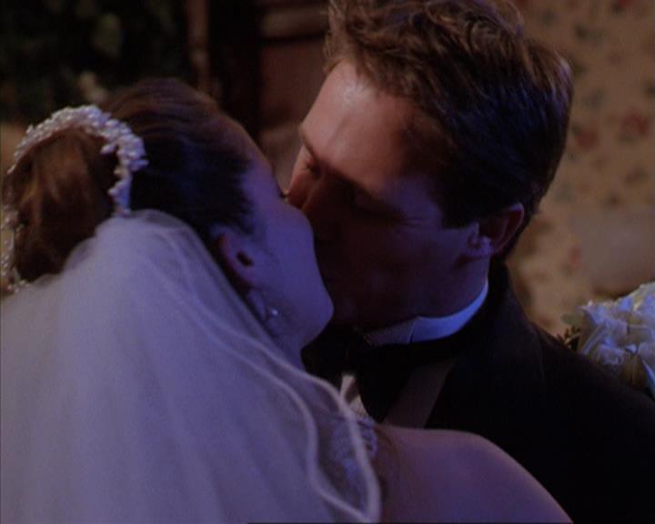 Charmed-Online-dot-315JustHarried2294.jpg