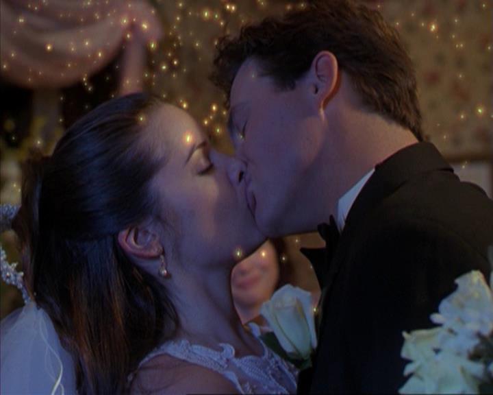 Charmed-Online-dot-315JustHarried2310.jpg