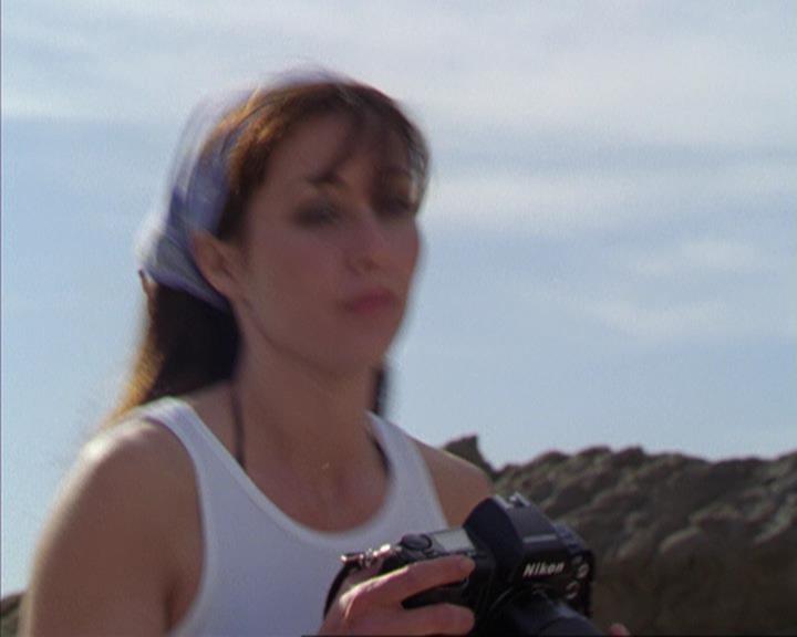 Charmed-Online-dot-316DeathTakesAHalliwell0007.jpg