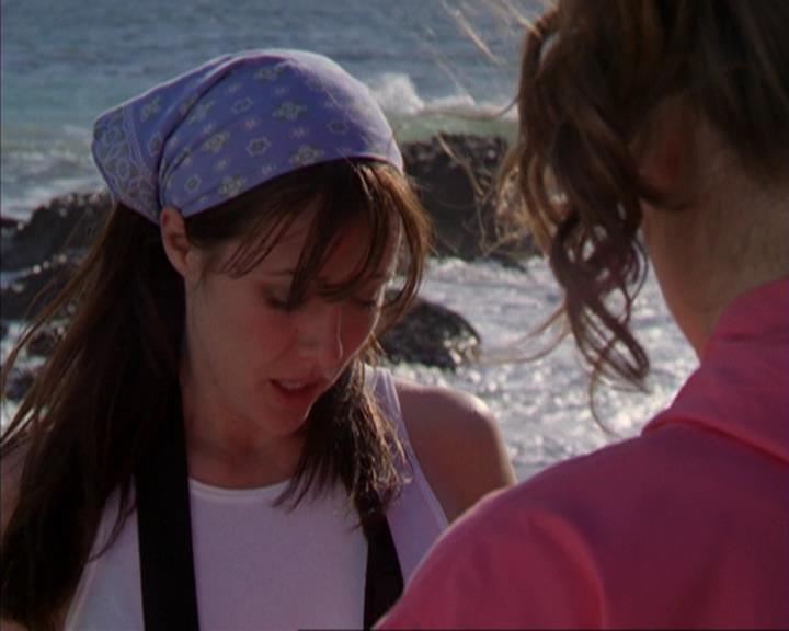 Charmed-Online-dot-316DeathTakesAHalliwell0063.jpg