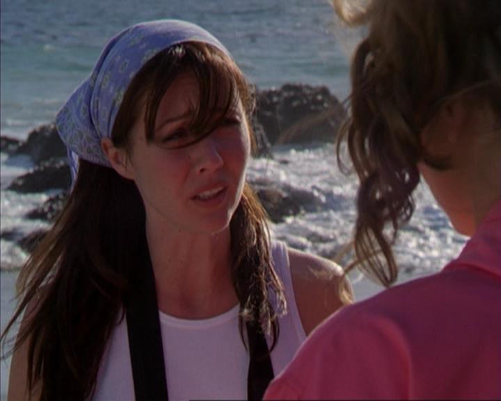 Charmed-Online-dot-316DeathTakesAHalliwell0082.jpg