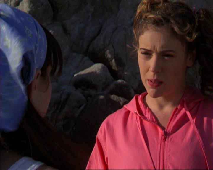 Charmed-Online-dot-316DeathTakesAHalliwell0089.jpg
