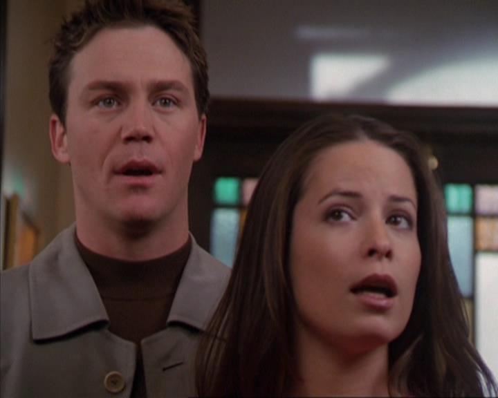 Charmed-Online-dot-316DeathTakesAHalliwell0339.jpg