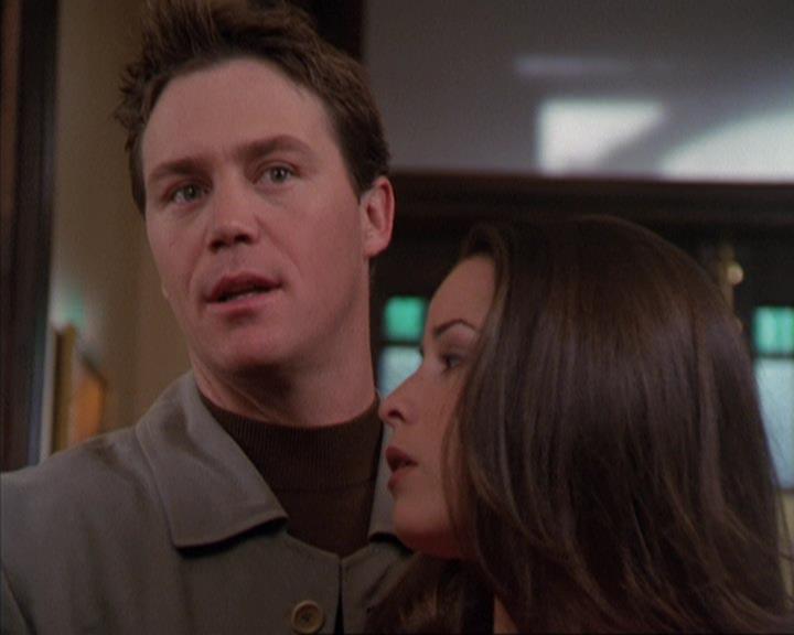 Charmed-Online-dot-316DeathTakesAHalliwell0340.jpg