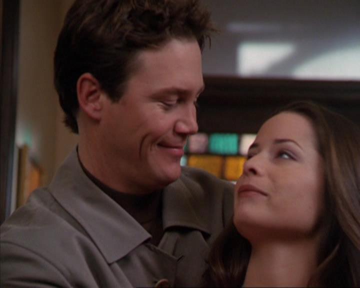 Charmed-Online-dot-316DeathTakesAHalliwell0344.jpg