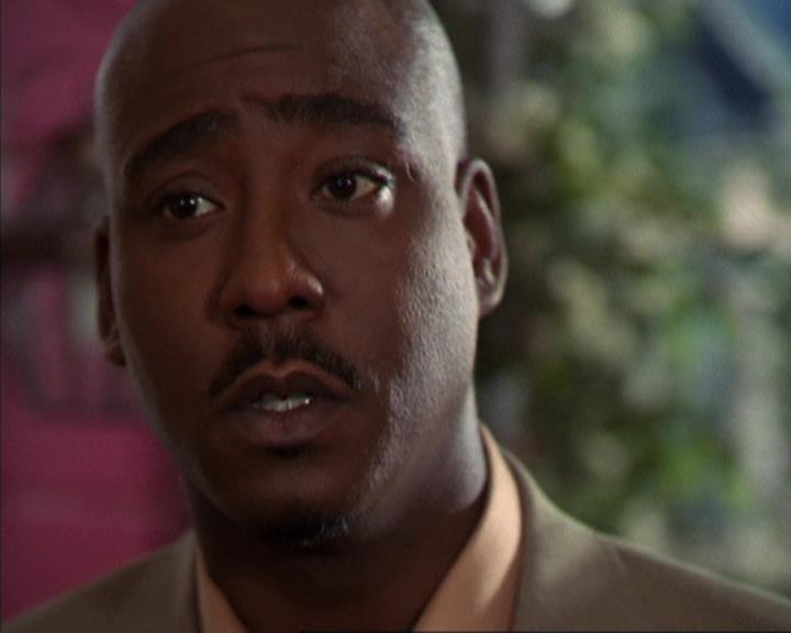 Charmed-Online-dot-316DeathTakesAHalliwell0397.jpg