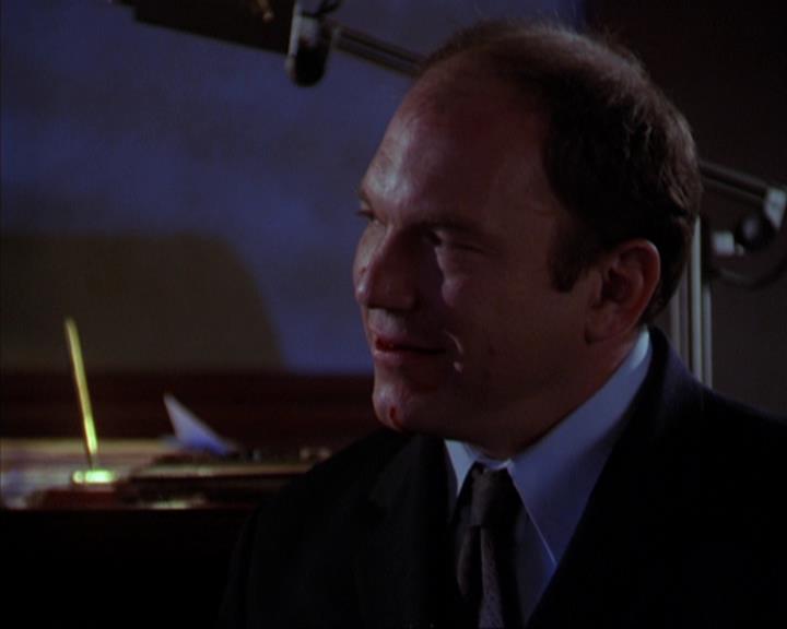 Charmed-Online-dot-316DeathTakesAHalliwell0873.jpg
