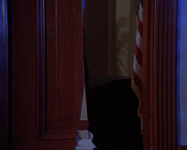 Charmed-Online-dot-316DeathTakesAHalliwell0875.jpg