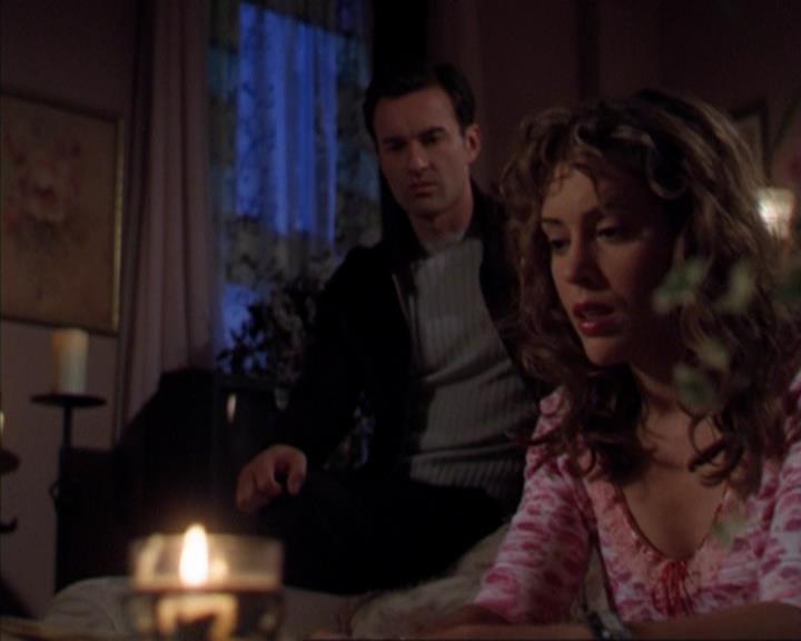 Charmed-Online-dot-316DeathTakesAHalliwell0926.jpg