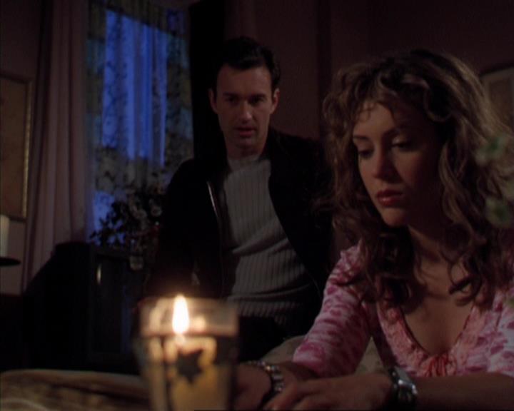 Charmed-Online-dot-316DeathTakesAHalliwell0935.jpg