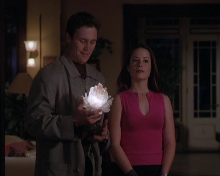 Charmed-Online-dot-316DeathTakesAHalliwell1020.jpg