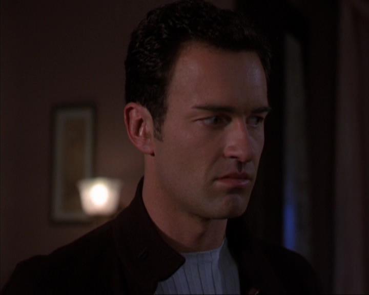 Charmed-Online-dot-316DeathTakesAHalliwell1094.jpg