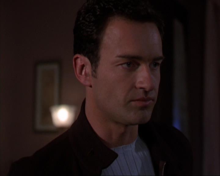 Charmed-Online-dot-316DeathTakesAHalliwell1097.jpg
