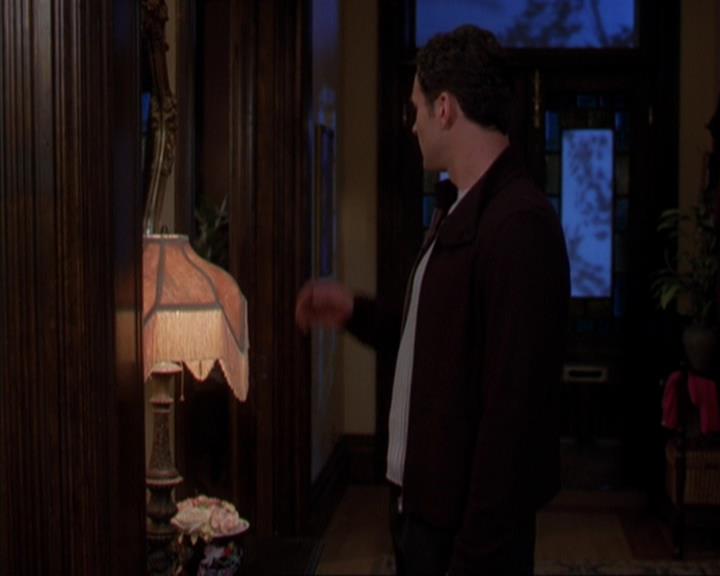 Charmed-Online-dot-316DeathTakesAHalliwell1106.jpg