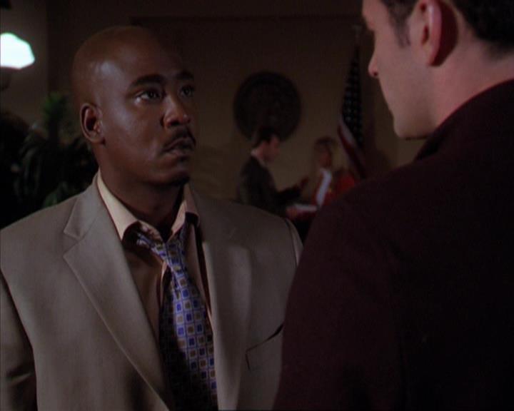 Charmed-Online-dot-316DeathTakesAHalliwell1148.jpg