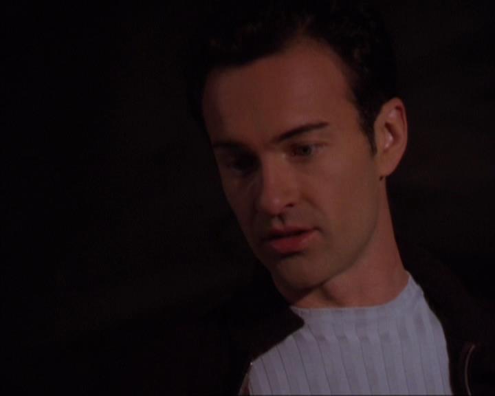 Charmed-Online-dot-316DeathTakesAHalliwell1210.jpg