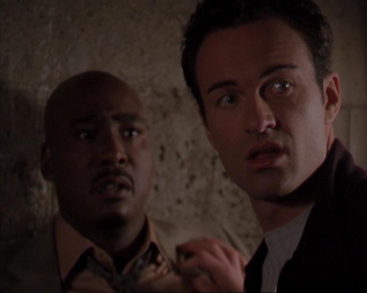 Charmed-Online-dot-316DeathTakesAHalliwell1294.jpg