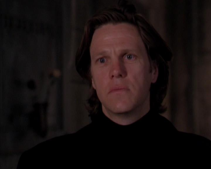 Charmed-Online-dot-316DeathTakesAHalliwell1373.jpg