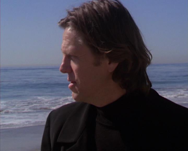 Charmed-Online-dot-316DeathTakesAHalliwell1728.jpg