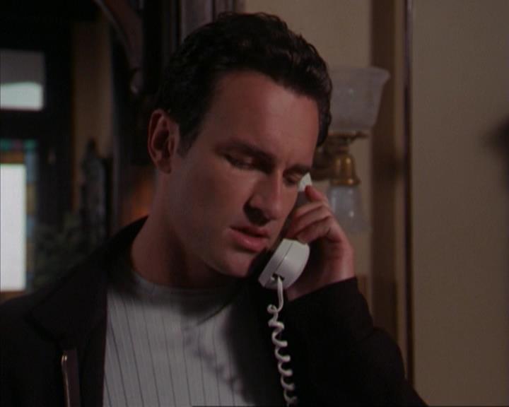 Charmed-Online-dot-316DeathTakesAHalliwell1787.jpg
