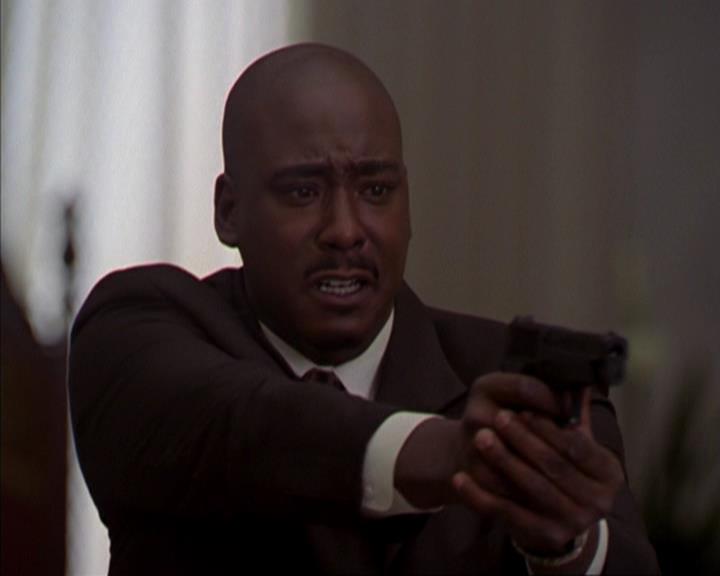 Charmed-Online-dot-316DeathTakesAHalliwell1882.jpg